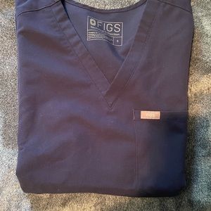 Great condition Figs scrubs